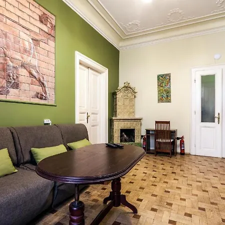 Hostel Леосфера *